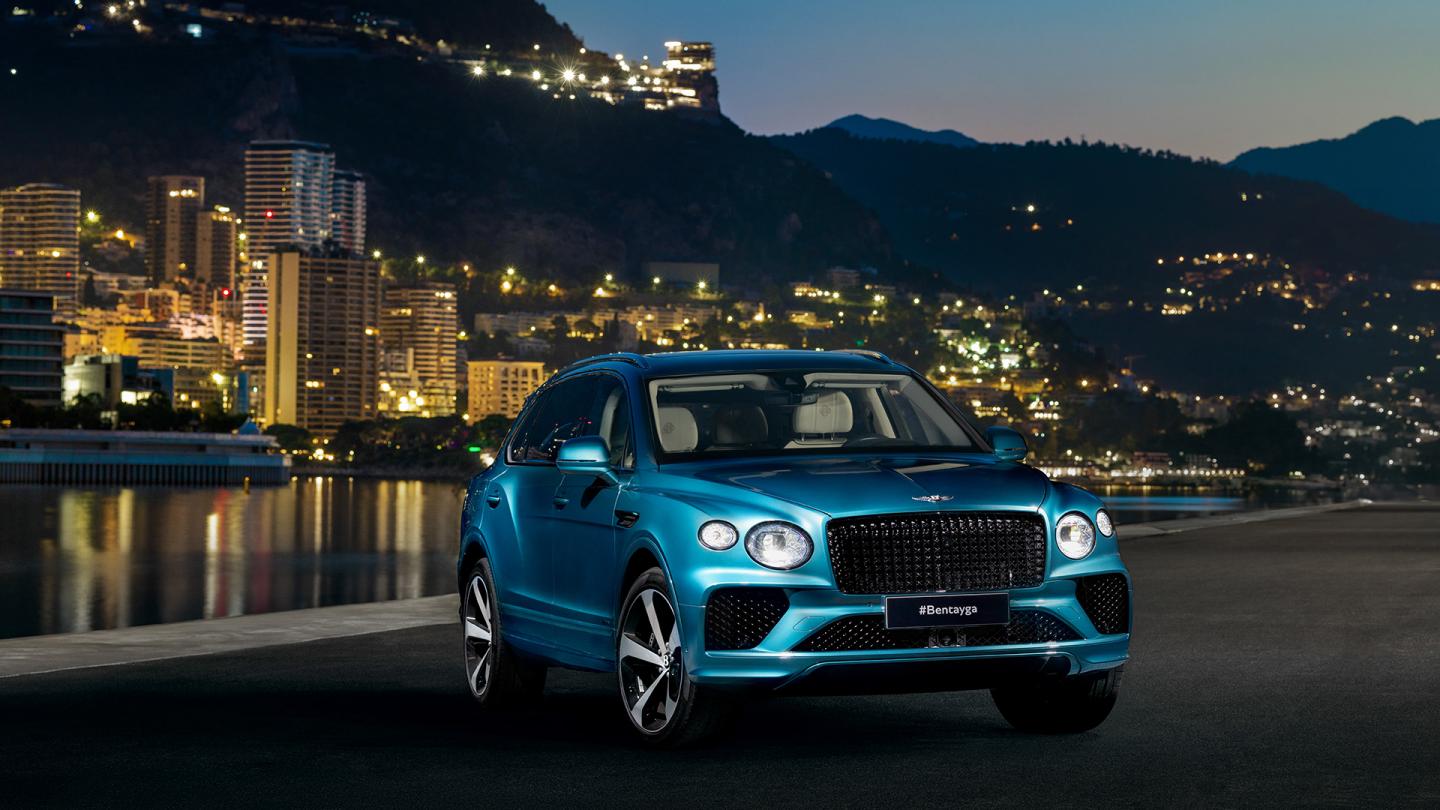 Bentley Bentayga EWB Azure Riviera Collection 